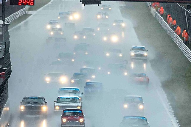 Gezien worden in de regen bij de HGP